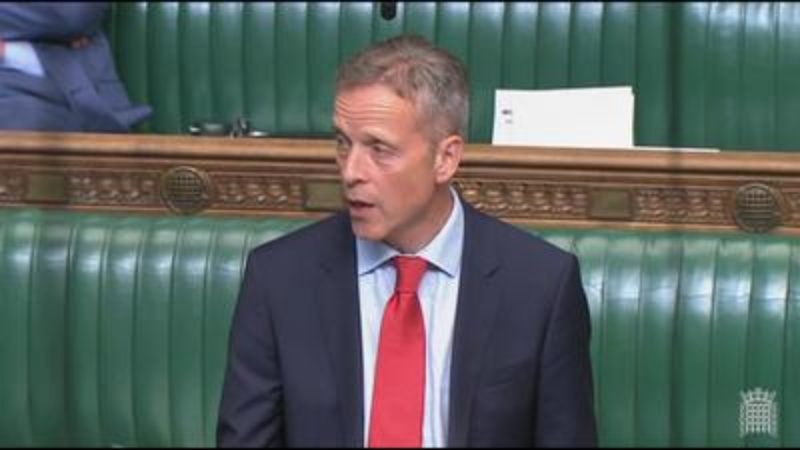 Matt Rodda MP calling on the government to stop the roll out of Universal Credit